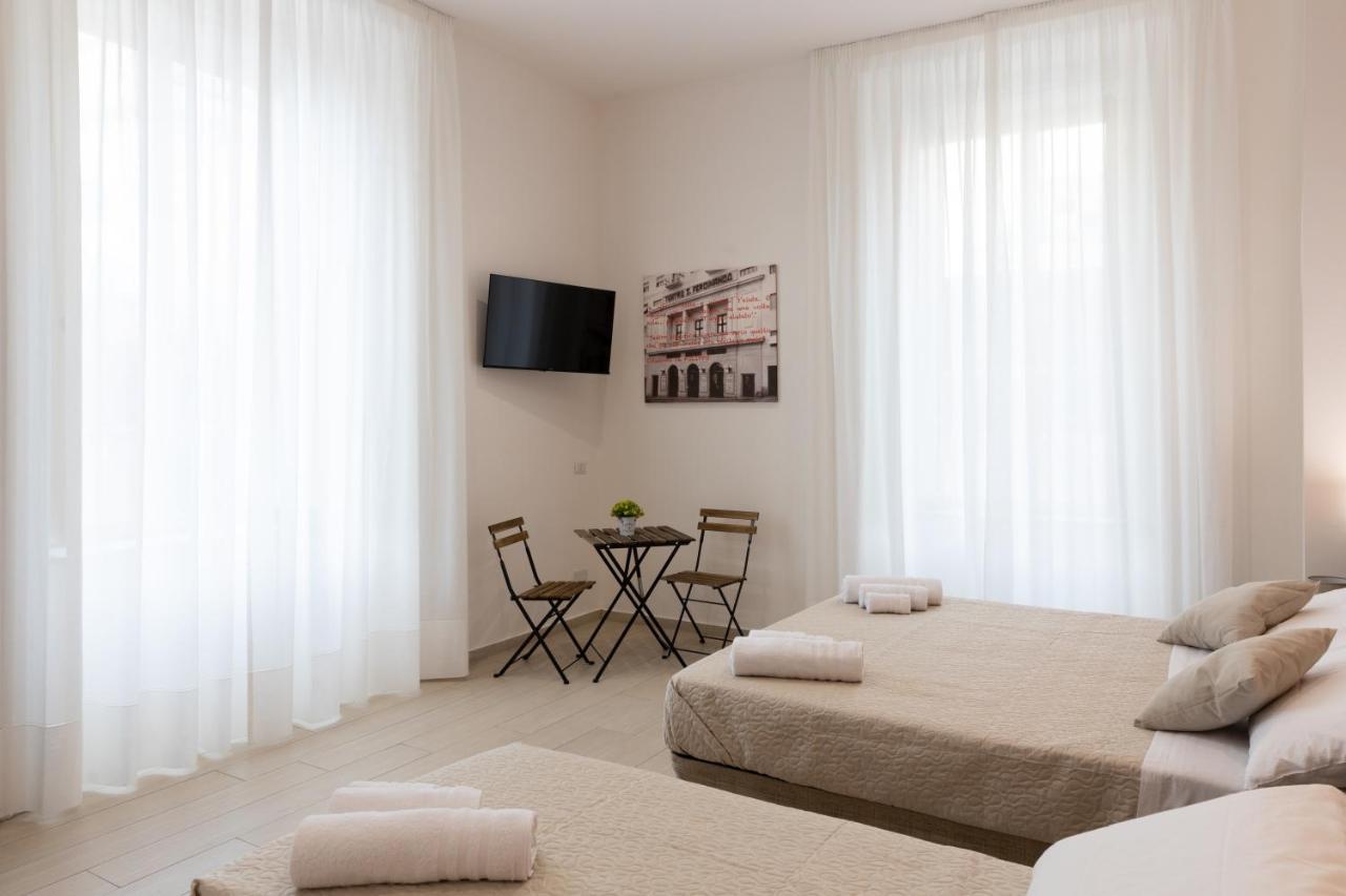 The Heart Guest House Napoli Eksteriør bilde
