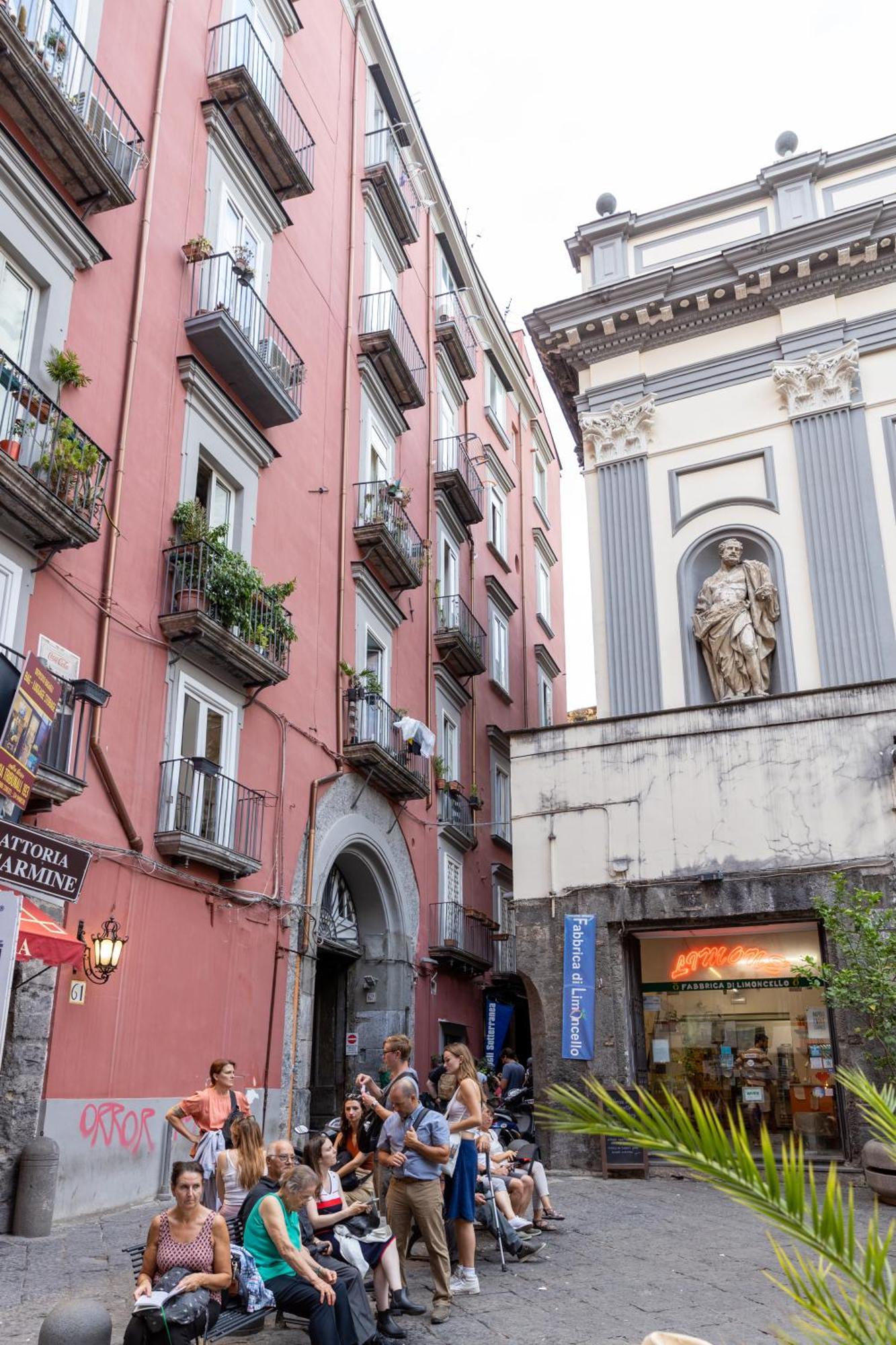 The Heart Guest House Napoli Eksteriør bilde