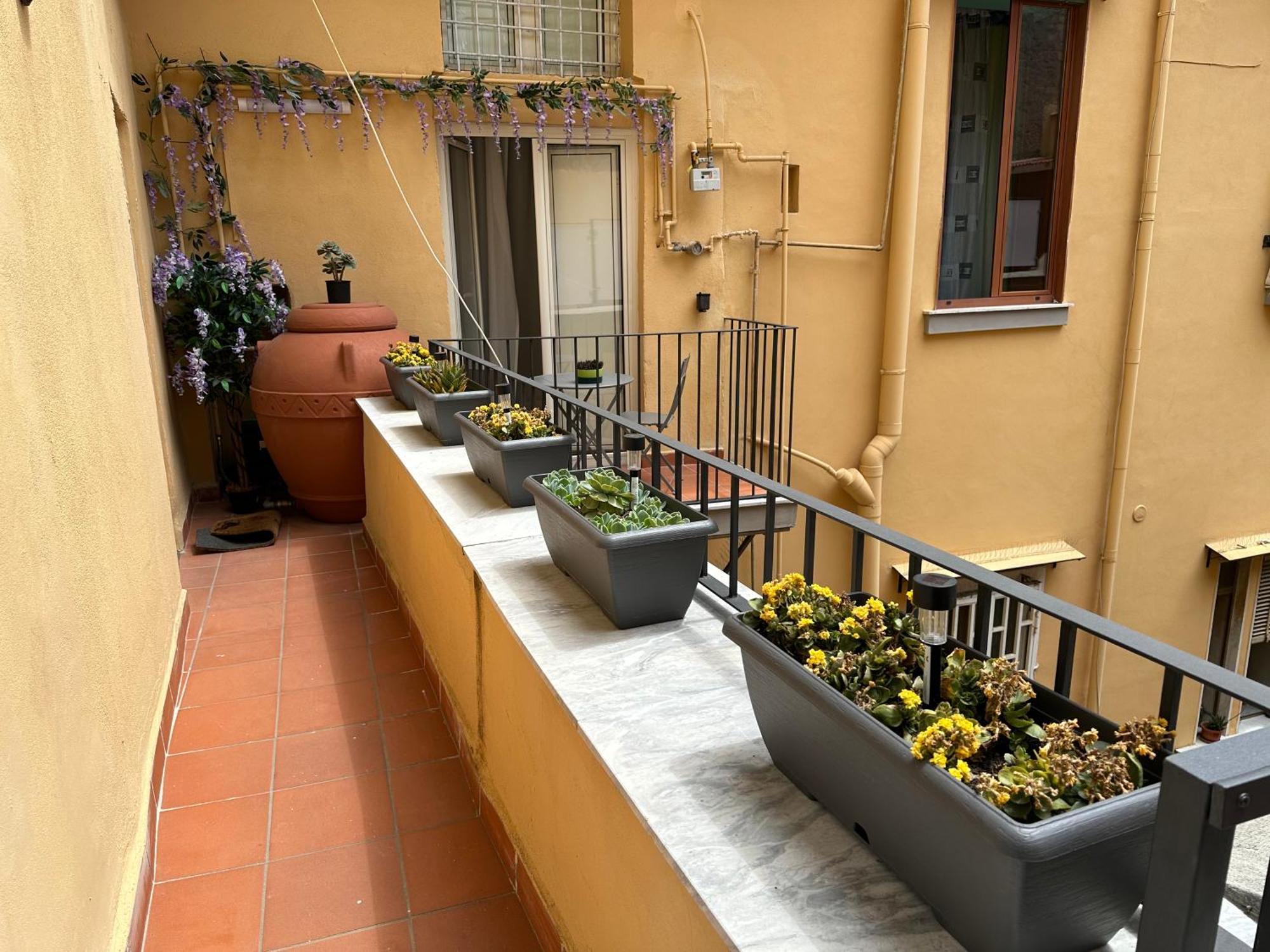 The Heart Guest House Napoli Eksteriør bilde